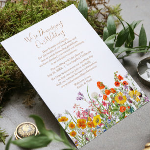 Tarjeta Festiva Boda de flores silvestres coloridas cambio de plan