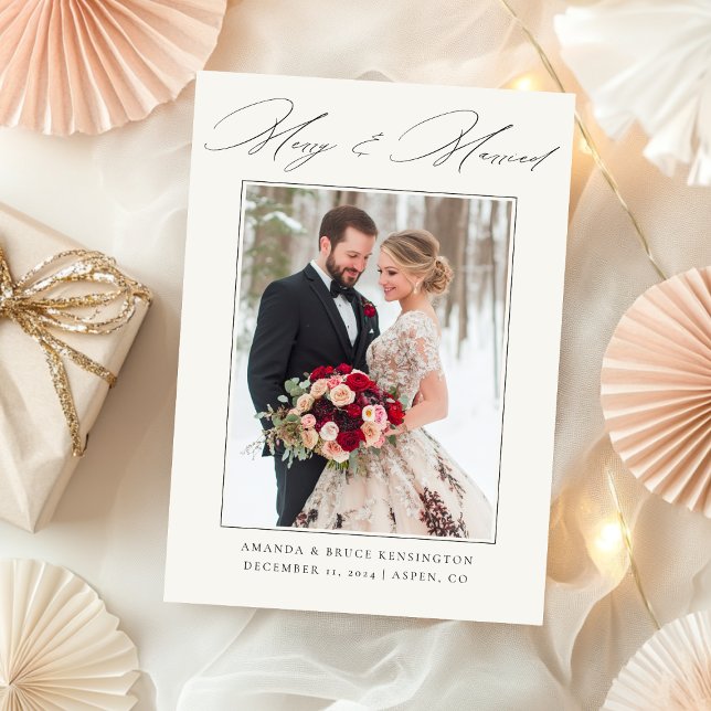 Tarjeta Festiva Boda de fotografía con caligrafía elegante casada  (Subido por el creador)