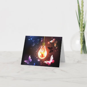Tarjeta Festiva Bombilla brillante con mariposas nocturnas
