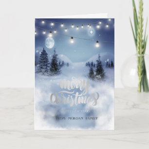 Tarjeta Festiva Bosque de pinos, paisaje, luces de cadena