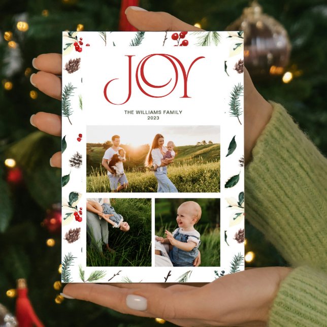 Tarjeta Festiva Botánica de Joy Rojo Berry moderno 3 Navidades de  (Spread some cheer and share your favorite moments with this one-of-a-kind holiday card. )