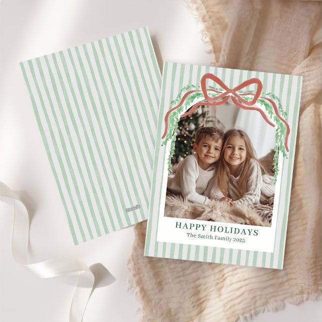 Tarjeta Festiva Bow Green Stripe Christmas Photo Holiday Card (Subido por el creador)