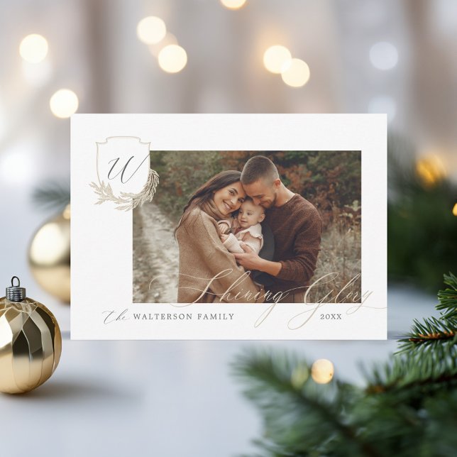 Tarjeta Festiva Brillante Glory Winter Garland Monograma Escudo Fo (Shining Glory Winter Garland Monogram Crest Photo Holiday Card)