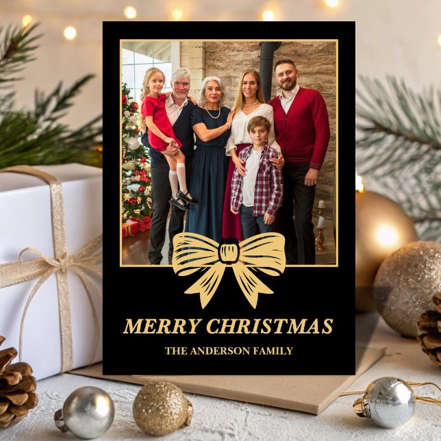 Tarjeta Festiva Budget Black & Gold Bow Family Christmas Photo (Subido por el creador)