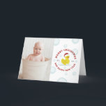 Tarjeta Festiva Burbujas fotográficas de los Navidades del pato de<br><div class="desc">Ilustracion de un pato de goma con un sombrero de santa rodeado de burbujas. Personalice la foto de su familia delante. Personalice el texto que contiene.</div>