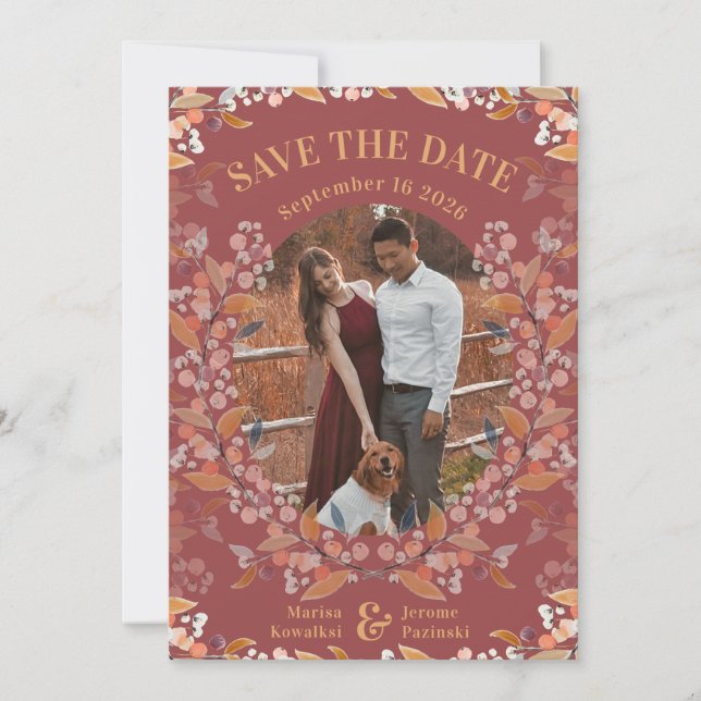 Tarjeta Festiva Burgundy Berry Gold Framed Foto Save the Date (Anverso)