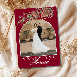 Tarjeta Festiva Burgundy Pine Merry & Married Photo Christmas