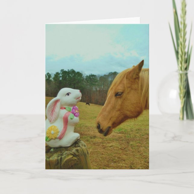 Tarjeta Festiva Caballo y conejito de pascua amarillos rubios (Anverso)