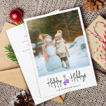 Tarjeta Festiva Caligrafía moderna Mittens Photo Flat<br><div class="desc">Navidades modernos Tarjeta de vacaciones con una foto grande,  guión de caligrafía,  mitones púrpura y mensaje personalizado.</div>