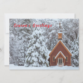 Tarjeta Festiva Capilla nevada en paisaje invernal
