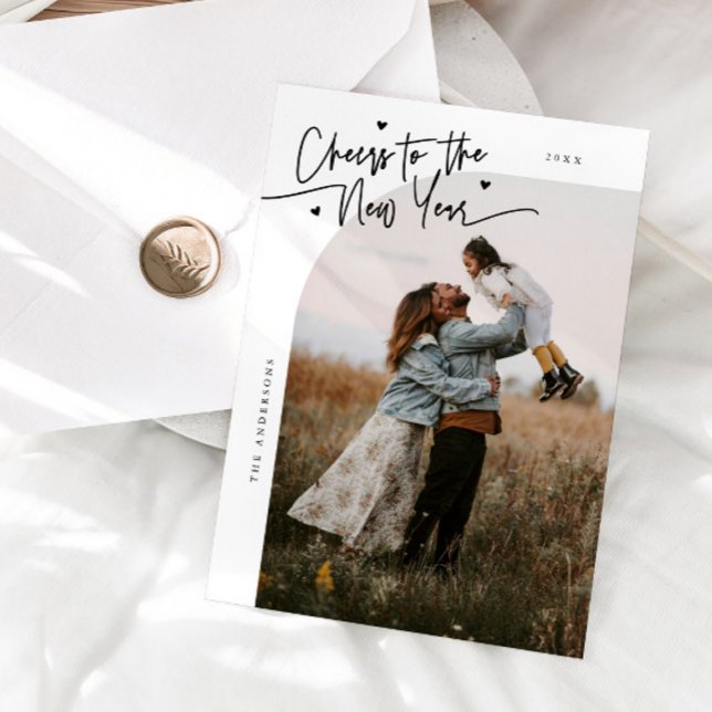 Tarjeta Festiva Cheers To The New Year White Curved Frame Photo (Subido por el creador)