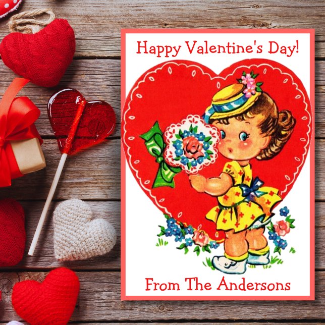 Tarjeta Festiva Chica de San Valentín retro con Personalizado card (Retro Vintage Valentine Girl With Heart Custom Holiday Card. Add your name and a special message!)