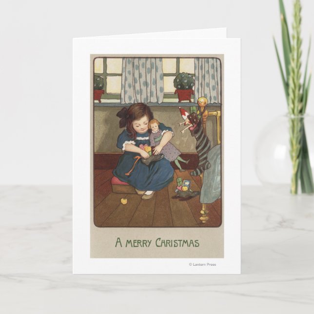 Tarjeta Festiva Chica revisando sus zapatos llenos de regalos (Anverso)