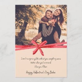 Tarjeta Festiva Cinta de lazo rojo Día de San Valentín Foto