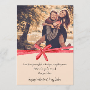 Tarjeta Festiva Cinta de lazo rojo Día de San Valentín Foto