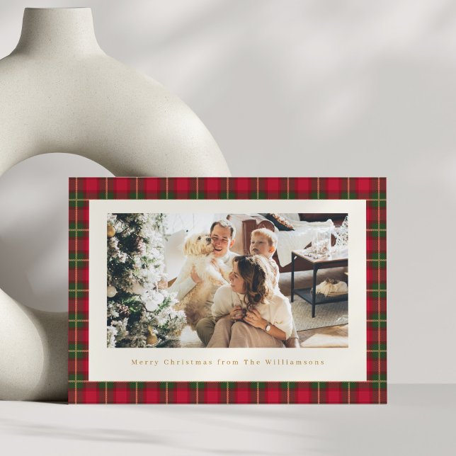 Tarjeta Festiva Classic Christmas Red Green Plaid Horizontal Photo (Subido por el creador)