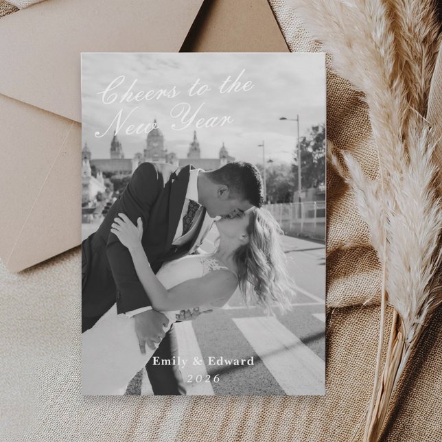 Tarjeta Festiva Classic Minimalist New Years Newlywed Photo (Subido por el creador)