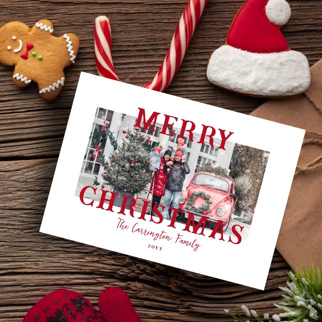 Tarjeta Festiva Classic Red Merry Christmas Photo  (Celebrate this festive season with our charming 'Classic Red Merry Christmas Photo Holiday Card.)