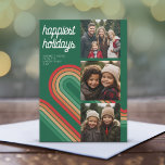 Tarjeta Festiva Collage de fotos - Arco Retro Stripes - Más felíz<br><div class="desc">Los tonos verdes y rojos hacen de esto una tarjeta de fotos de Navidad divertida y retro -algo que es diferente y nos separa del resto- un saludo de vacaciones con un saludo de caligrafía de escritura vintage. Puedes elegir tres de tus fotos favoritas para hacer de esto un saludo...</div>