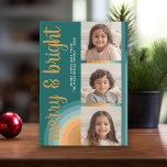 Tarjeta Festiva Collage de fotos - Arte en línea de curvas brillan<br><div class="desc">Los verdes y los dorados verde azulados hacen de esto una tarjeta fotográfica navideña divertida y retro -algo que es diferente y nos separa del resto- un alegre y brillante saludo de vacaciones con un rústico guion de caligrafía. Puedes elegir tres de tus fotos favoritas para hacer de esto un...</div>