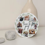 Tarjeta Festiva Collage de fotos de redondeo de acuarela alegre<br><div class="desc">Envíe saludos de vacaciones a amigos y familia en estilo moda con nuestras elegantes tarjetas de collage de fotos en una forma redondeada única. Una corona de agua pintada de color verde claro mistletoe enmarca ocho de tus fotos cuadradas favoritas dispuestas en un collage con "Love & Joy" en el...</div>