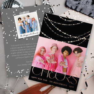 Tarjeta Festiva Con Relieve Metalizado Alegres De Año Nuevo Iluminan Elegante Foto