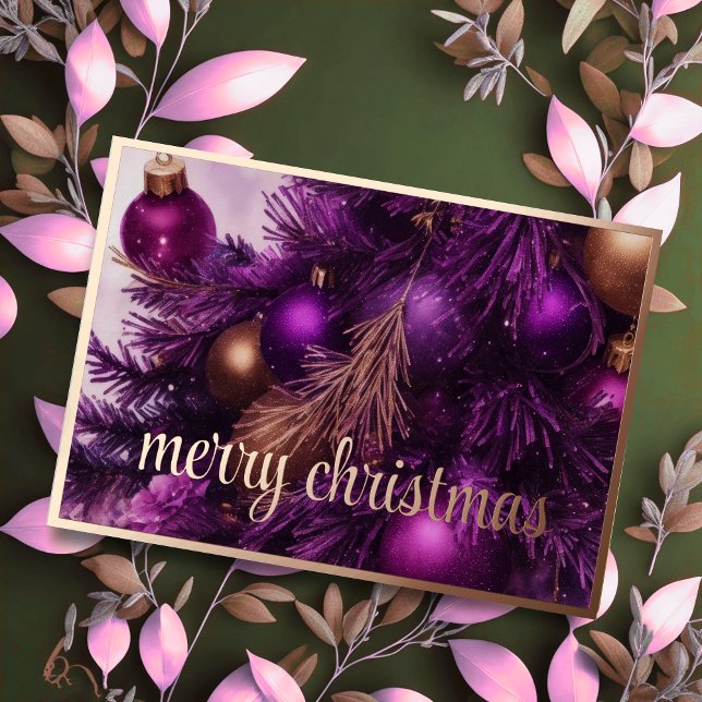 Tarjeta Festiva Con Relieve Metalizado Árbol de Navidad púrpura con ornamentos (Subido por el creador)