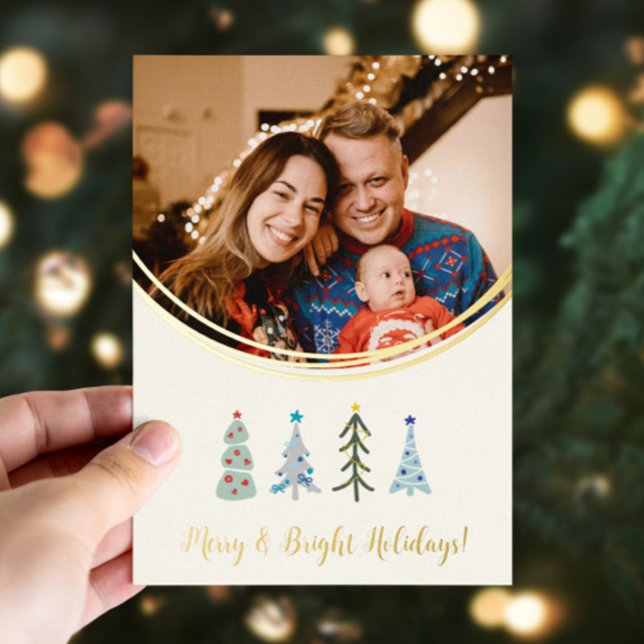 Tarjeta Festiva Con Relieve Metalizado Árboles de Navidad baratos escandinavos (Cute Scandinavian Christmas trees custom foil holiday card with your photo and text)