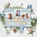 Tarjeta Festiva Con Relieve Metalizado Beach Merry Christmas Wood Photo Coastal Gold<br><div class="desc">Envíe cálidos deseos de Navidades desde la playa con esta tarjeta personalizada de vacaciones costeras con 3 fotos,  y caligrafía de escritura de "Feliz Navidad" impresa con Relieve metalizado de oro real. En el centro hay un grupo de conchas acuáticas,  con un fondo de madera en la playa.</div>