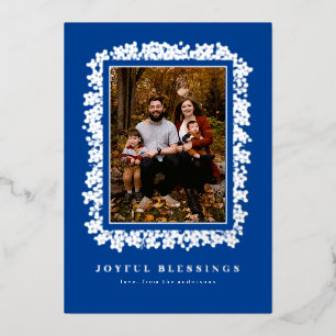 TARJETA FESTIVA CON RELIEVE METALIZADO BERRÍAS EN RELIEVE METALIZADO FORMANDO MARCO DE FO