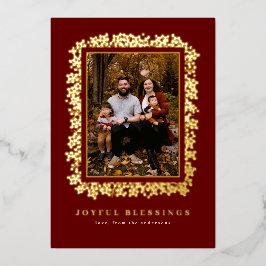 TARJETA FESTIVA CON RELIEVE METALIZADO BERRÍAS EN RELIEVE METALIZADO FORMANDO MARCO DE FO