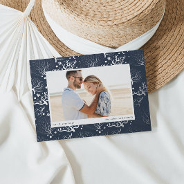 Tarjeta Festiva Con Relieve Metalizado Borde coral oceánico | Foto horizontal