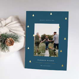 Tarjeta Festiva Con Relieve Metalizado Bosque dorado | Foto de Navidades elegantes