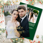 Tarjeta Festiva Con Relieve Metalizado Casado Merry Recién Matados Primeros Navidades Fot<br><div class="desc">Esta tarjeta de felicitación de 2 fotos de nuestro Relieve metalizado de 2 con corazones de nuestro primer personalizado navideño y casado es la manera perfecta de celebrar la primera Navidad de una pareja recién casada, con su letra limpia y moderna y sus colores clásicos de vacaciones, espacio para dos...</div>