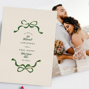 Tarjeta Festiva Con Relieve Metalizado Casados Arcos Crema y Verde Foto de Oro Real