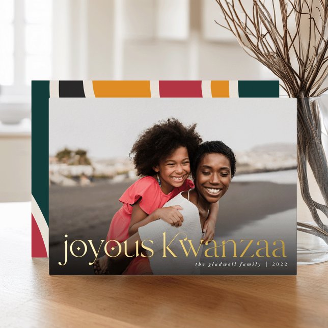 Tarjeta Festiva Con Relieve Metalizado Conexión | Foto completa Joyous Kwanzaa (Subido por el creador)