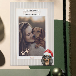 Tarjeta Festiva Con Relieve Metalizado Dachshund atraviesa la acuarela de la nieve