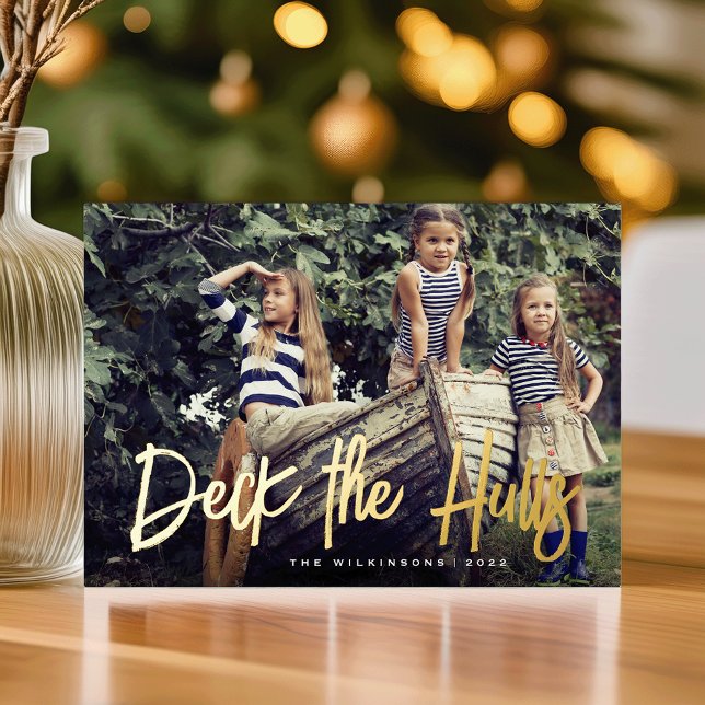 Tarjeta Festiva Con Relieve Metalizado Deck the Hulls | Foto de Navidades náuticos (Subido por el creador)