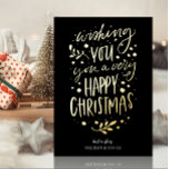 Tarjeta Festiva Con Relieve Metalizado Desearte Feliz Navidad Dorado Negro No Foto<br><div class="desc">Deséenle Feliz Navidad Black Gold Script No Photo Real Relieve metalizado Holiday Card. Envíe saludos de vacaciones con fotos a sus seres queridos con esta tarjeta festiva y moderna de Relieve metalizado. Todos los textos están preorganizados para que puedas personalizarlos fácil y rápidamente con tus propios detalles. Felices fiestas!</div>