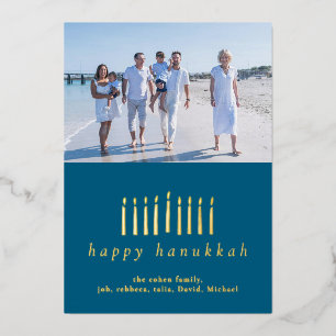 Tarjeta Festiva Con Relieve Metalizado Elegante Minimalista Feliz Familia Hanukkah 1 Foto