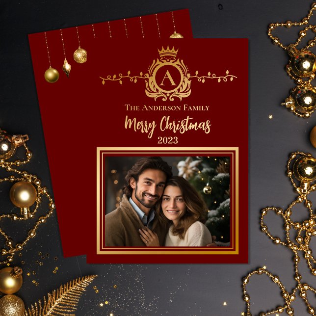 Tarjeta Festiva Con Relieve Metalizado Elegante Monograma Regalia | Fotos navideñas de Fe (Classy, elegant and regal monogrammed gold foil Christmas holiday design with royal-look crest)