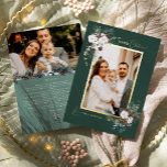 Tarjeta Festiva Con Relieve Metalizado Emerald Greenery Vintage Christmas Two Photo<br><div class="desc">Bienvenidos a nuestro encantador diseño de tarjetas de vacaciones de Relieve metalizado de dos fotos de la Vintage navidad de Emerald Greenery, donde el encanto vintage se une a la elegancia moderna. Este diseño presenta una vegetación acuática intrincada y una caligrafía sutilmente elegante, con una tipografía sencilla, que refleja la...</div>
