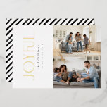 Tarjeta Festiva Con Relieve Metalizado Familia Joven Moderna Sencilla 2 Navidades de foto<br><div class="desc">Dejemos pasar unas cartas navideñas ingeniosas este año y optemos por algo más significativo y memorable, para reflejar su espíritu elegante esta temporada navideña. Con un estilo crudo y minimalista, esta tarjeta de vacaciones de fotos en blanco y negro destaca gracias a su audaz y hermosa tipografía moderna en Relieve...</div>