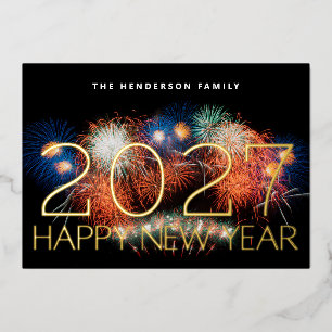 TARJETA FESTIVA CON RELIEVE METALIZADO FELIZ AÑO NUEVO 2027 FUEGOS ARTIFICIALES DE ORO FO