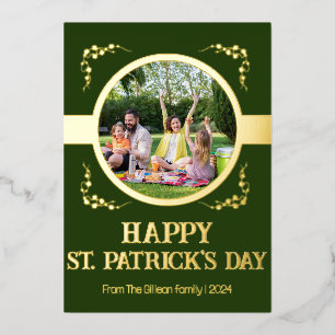 Tarjeta Festiva Con Relieve Metalizado Feliz día de San Patricio tréboles familia Una fot