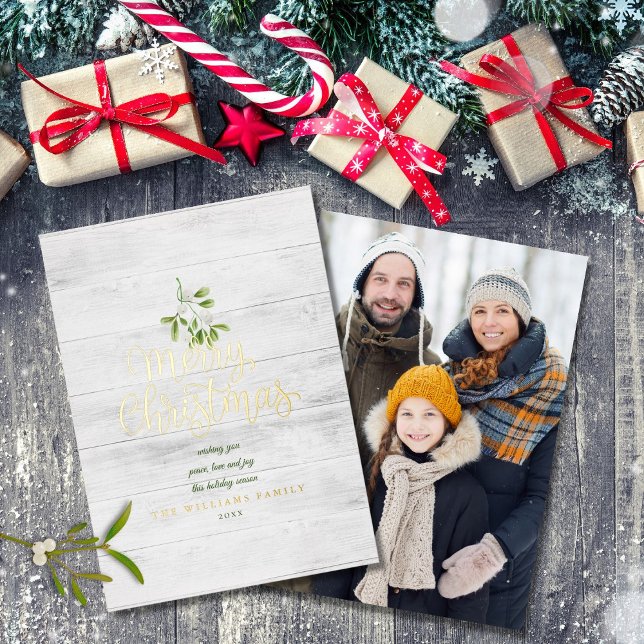 Tarjeta Festiva Con Relieve Metalizado Feliz Navidad MistletoRustic Wood Photo Gold (Subido por el creador)