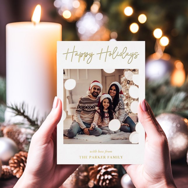Tarjeta Festiva Con Relieve Metalizado Firma moderna | Relieve metalizado dorado Script M (An elegant holiday card with gold foil script and five of your favorite photos)