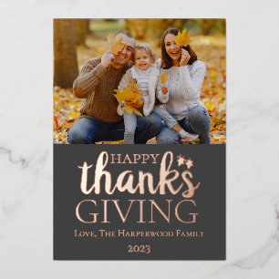 Tarjeta Festiva Con Relieve Metalizado Foto de Acción de Gracias de familia con rosa mode