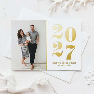 Tarjeta Festiva Con Relieve Metalizado Foto de Año Nuevo con tipografía en negrita 2027