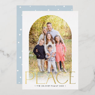 Tarjeta Festiva Con Relieve Metalizado FOTO DE FAMILIA 2026 minimalista arco PAZ dorado